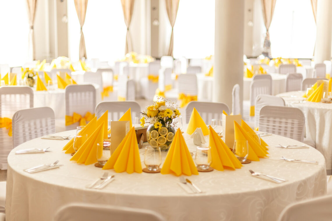 table mariage jaune